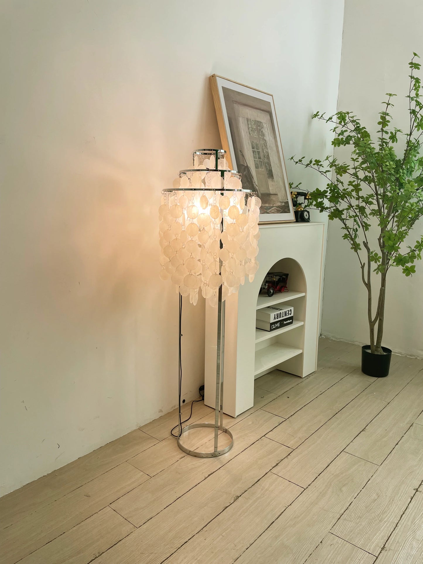 Vintage Shell Floor Lamp