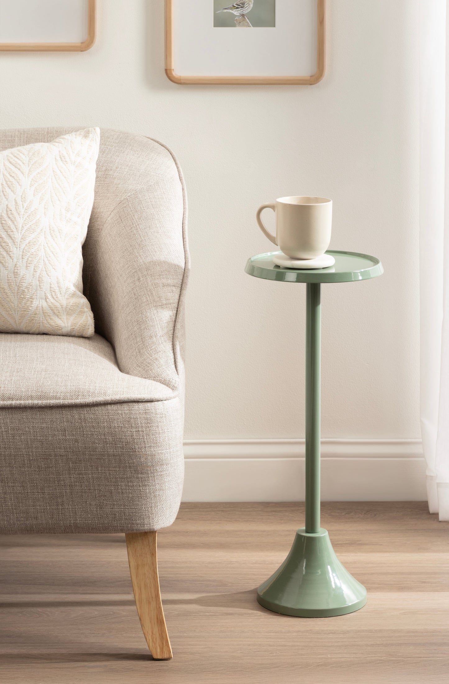 Sanzo Metal Drink Table